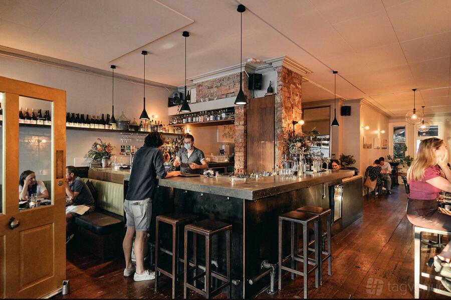 Bar Bar