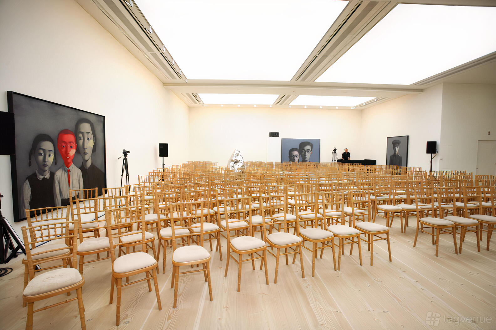 Saatchi Gallery Venue Hire in London | Photos & Prices