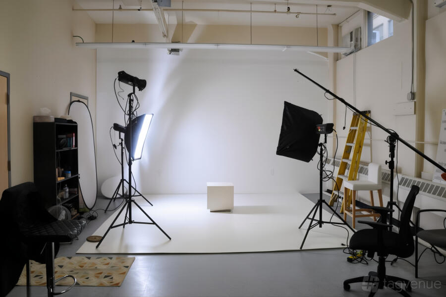 RiversEdge Studio Venue Rental in Haverhill, MA | Photos & Prices