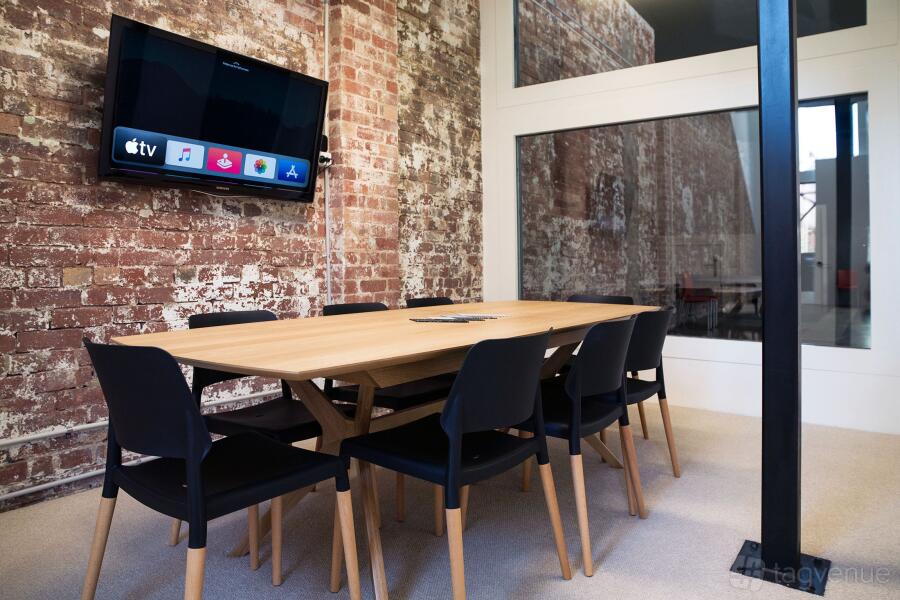 Boardroom/Viewing Room Boardroom/Viewing Room