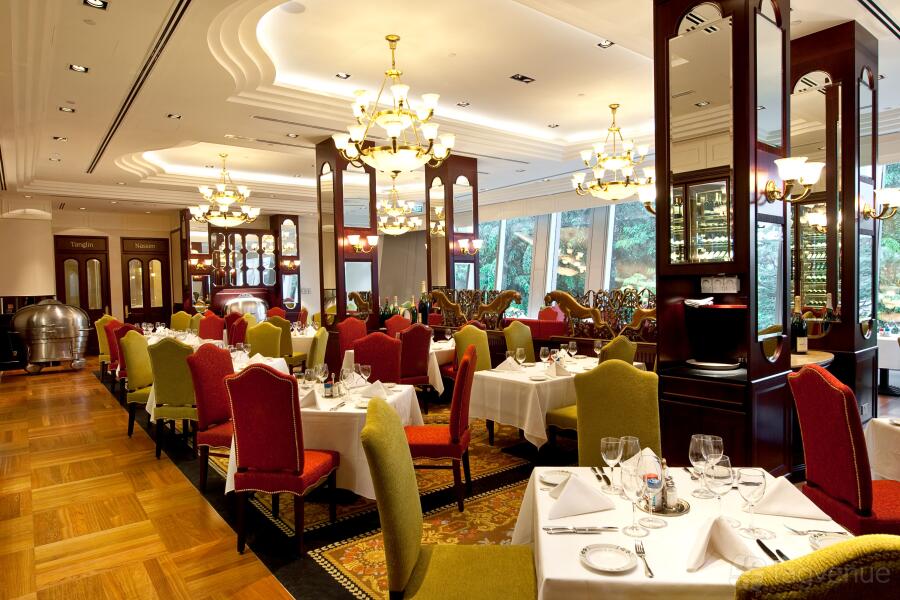 Lawry's The Prime Rib Lawry's The Prime Rib