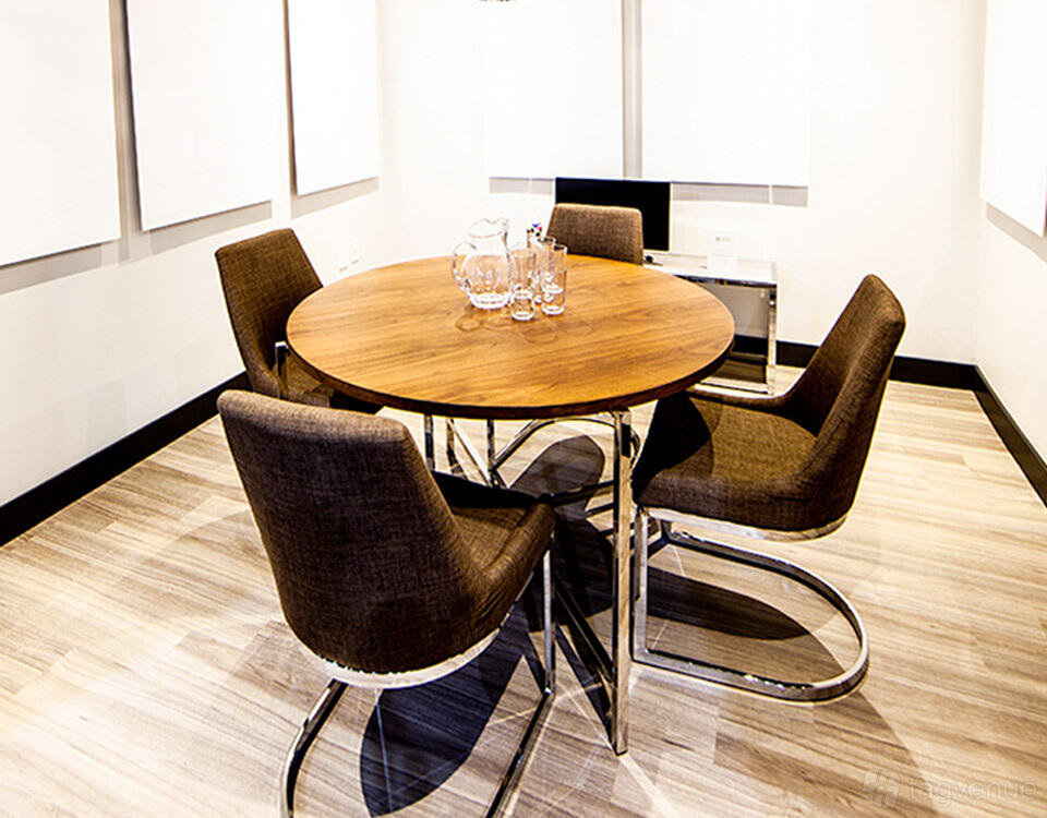 Robinson Small Meeting Room at ACE Coworking 295 Robinson St at ACE Coworking 295 Robinson St