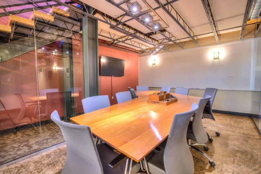 Meeting Room for 10 Meeting Room for 10