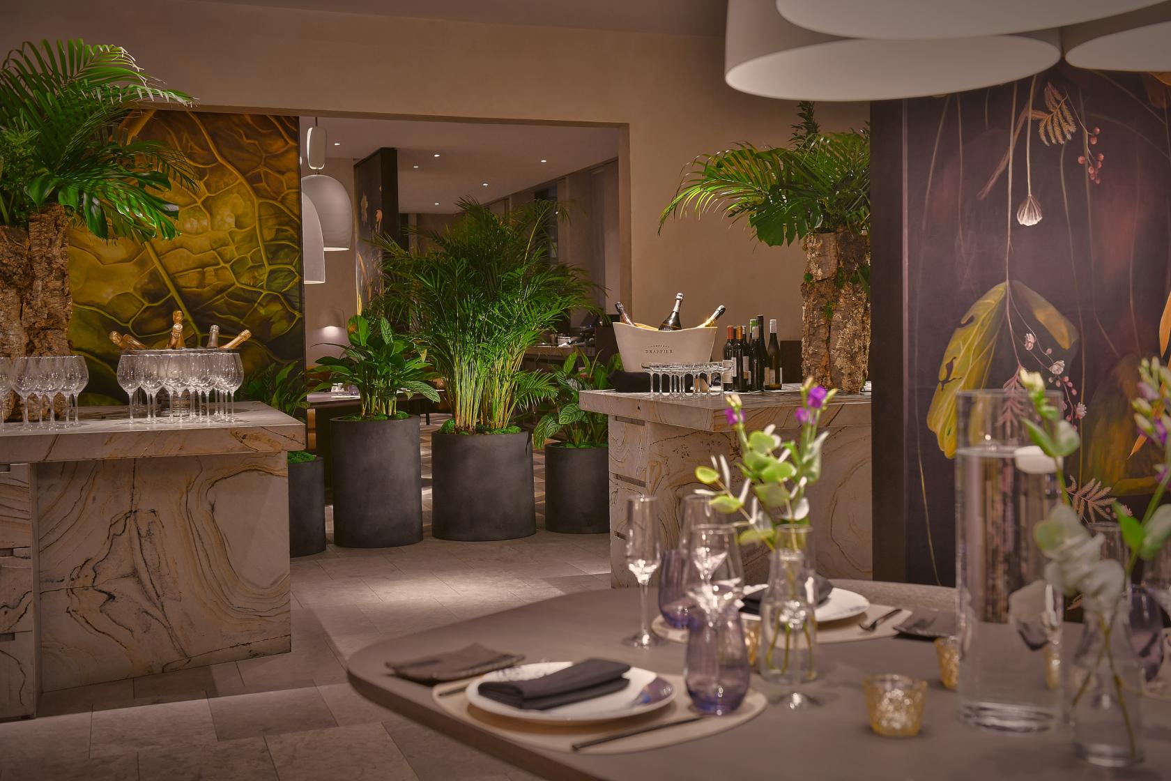 Maxwell Romm Pan Pacific London - Wedding & Event Venue Hire - London - Tagvenue.com