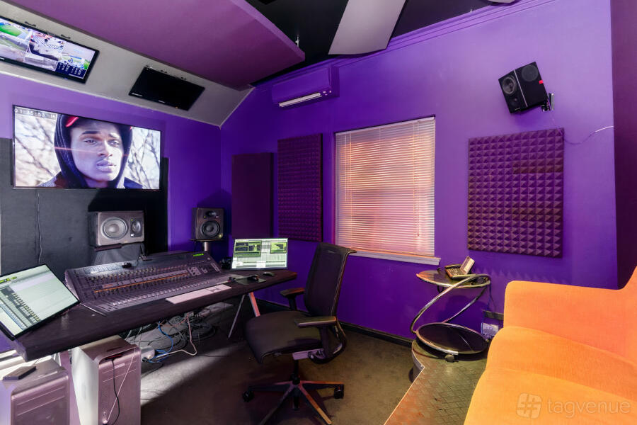 Events & Greenscreen Studio Events & Greenscreen Studio