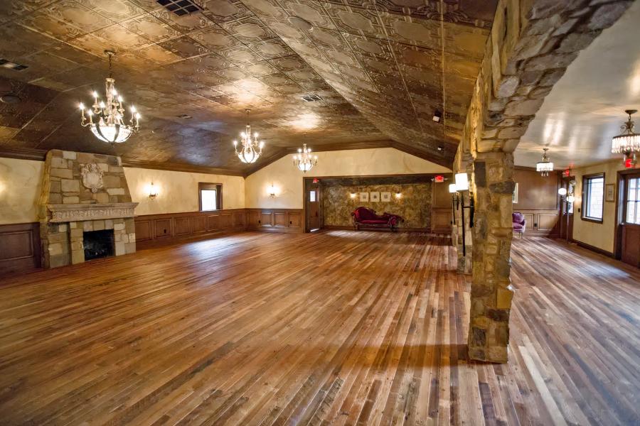 Whole Venue Whole Venue