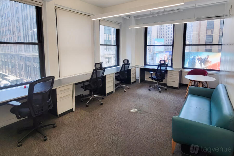 Spacious Private Office for Team of 1-8 Spacious Private Office for Team of 1-8