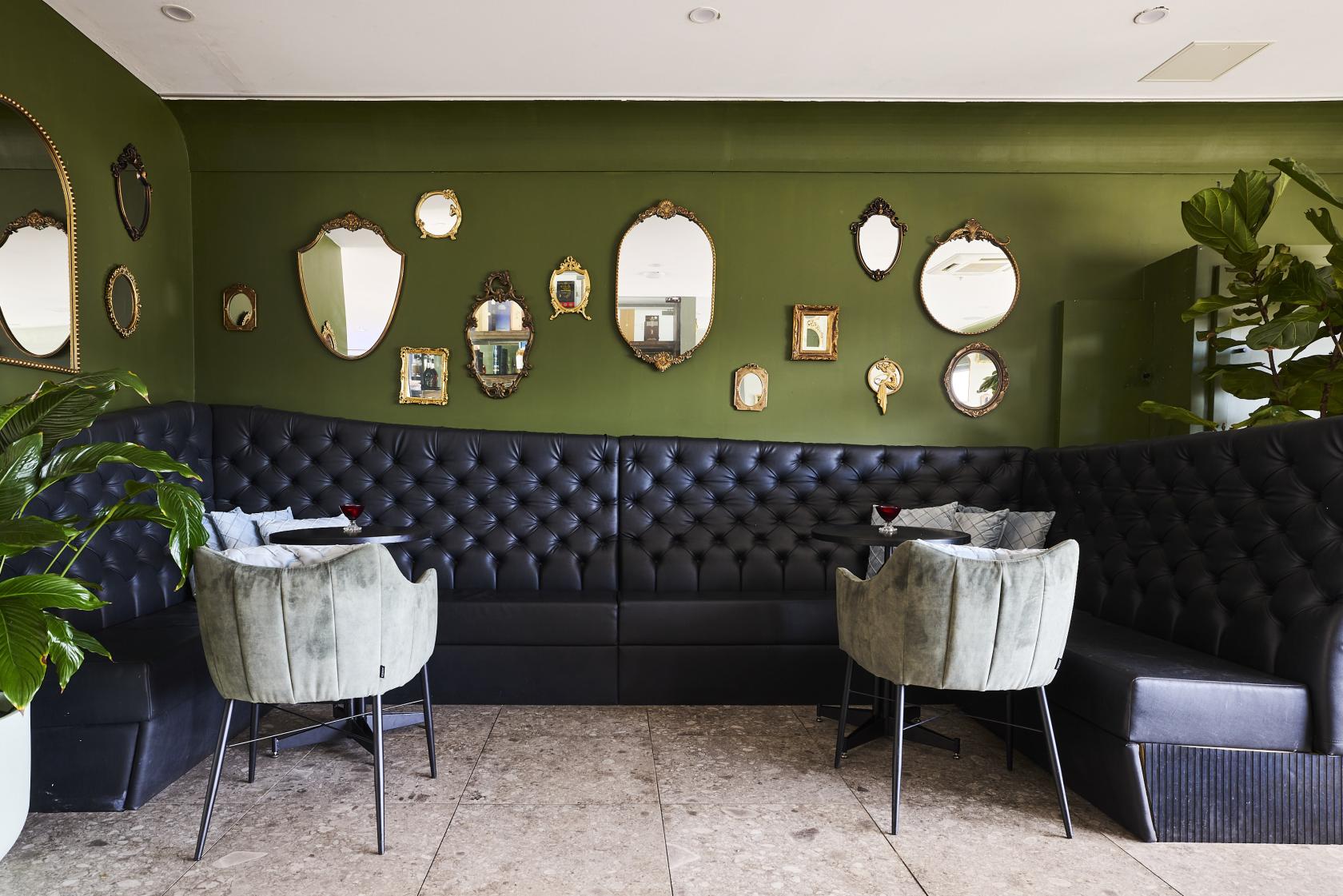 Outdoor Rooftop Lounge - Mirror Mirror Rooftop Lounge - Event Venue ... Rooftop lounge near me