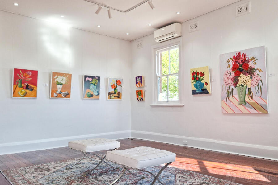 Entire Gallery Entire Gallery