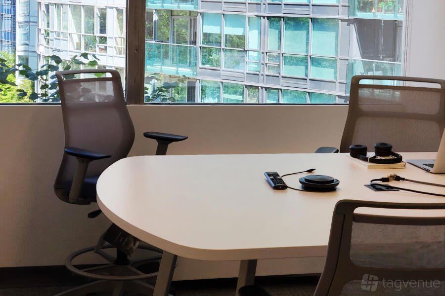 Huddle Room at BBB Engagement Centre