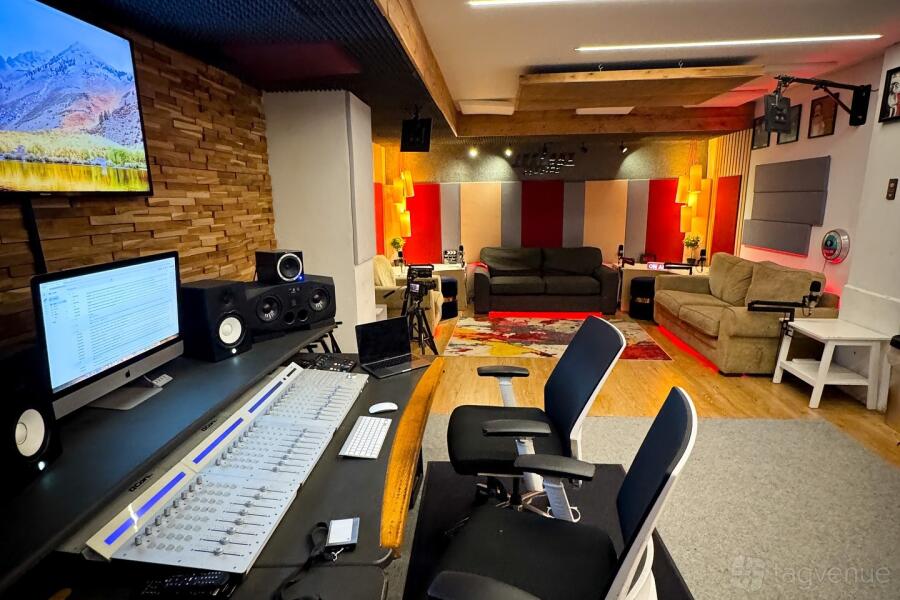 Studio B at