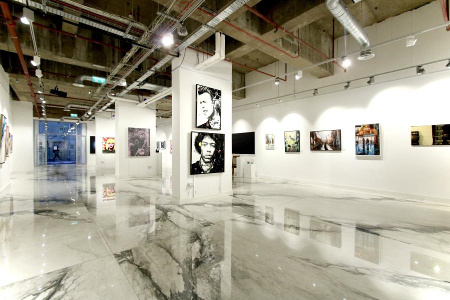 Main Gallery Main Gallery
