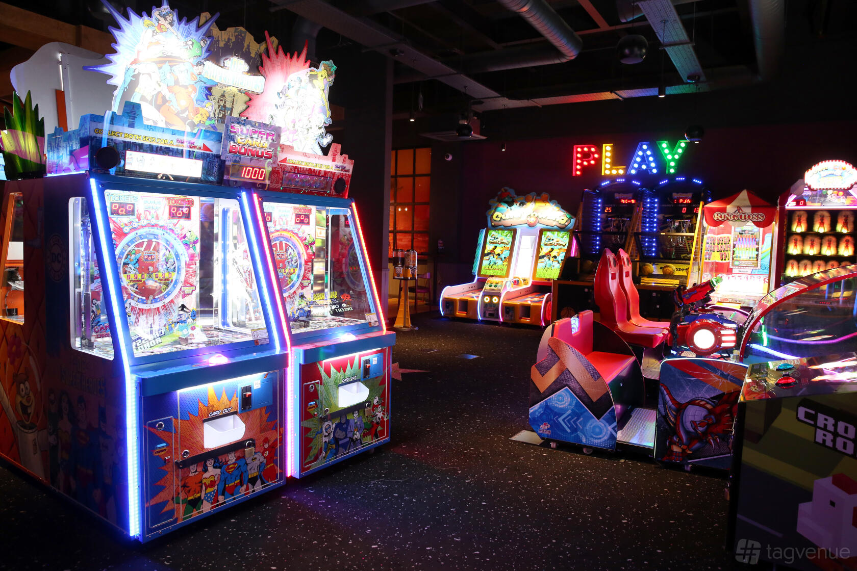 Stevenage Arcade Hollywood Bowl - Watford Atria Venue Hire | Photos & Prices