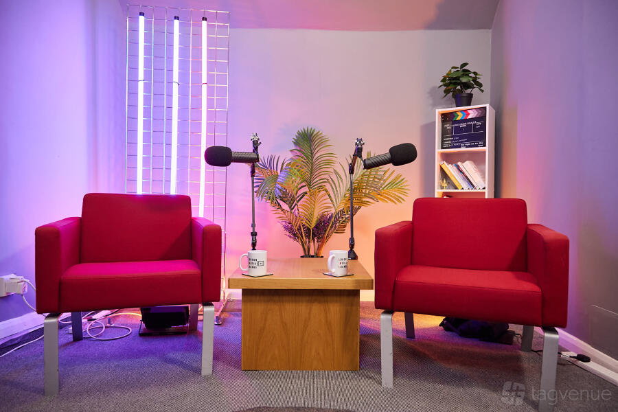 Social Media Content Studios Social Media Content Studios