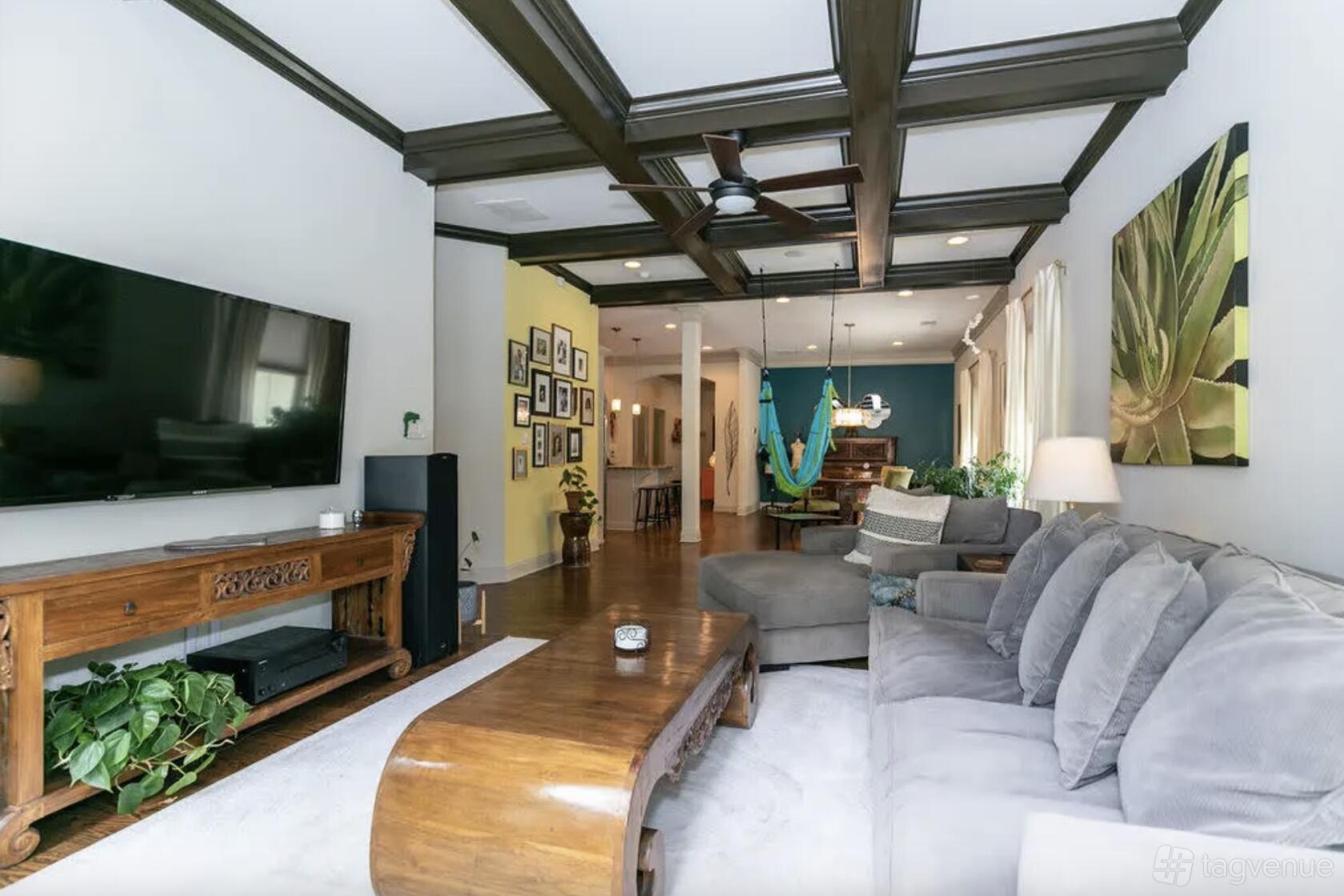 1920s Bohemian Bungalow Venue Rental in Atlanta, GA | Photos & Prices