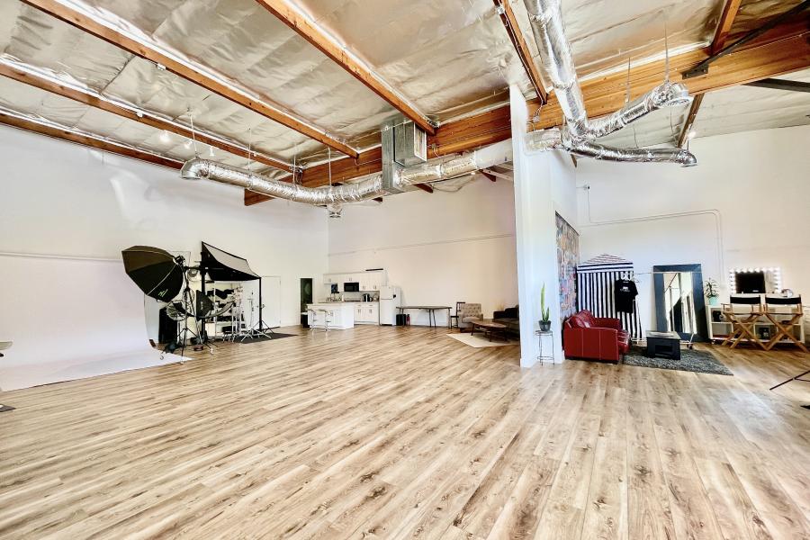 805 Studios 805 Studios