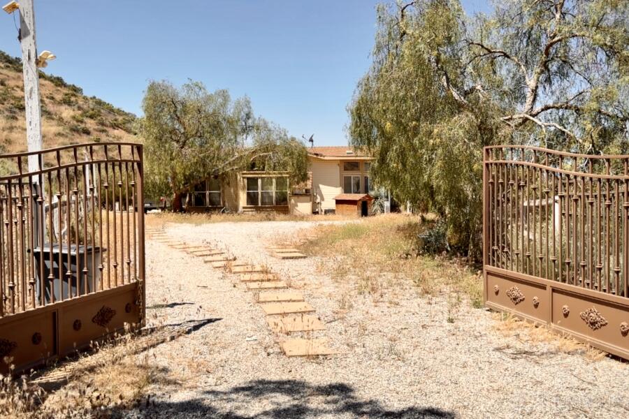 5-Acre Back Country Outpost 5-Acre Back Country Outpost