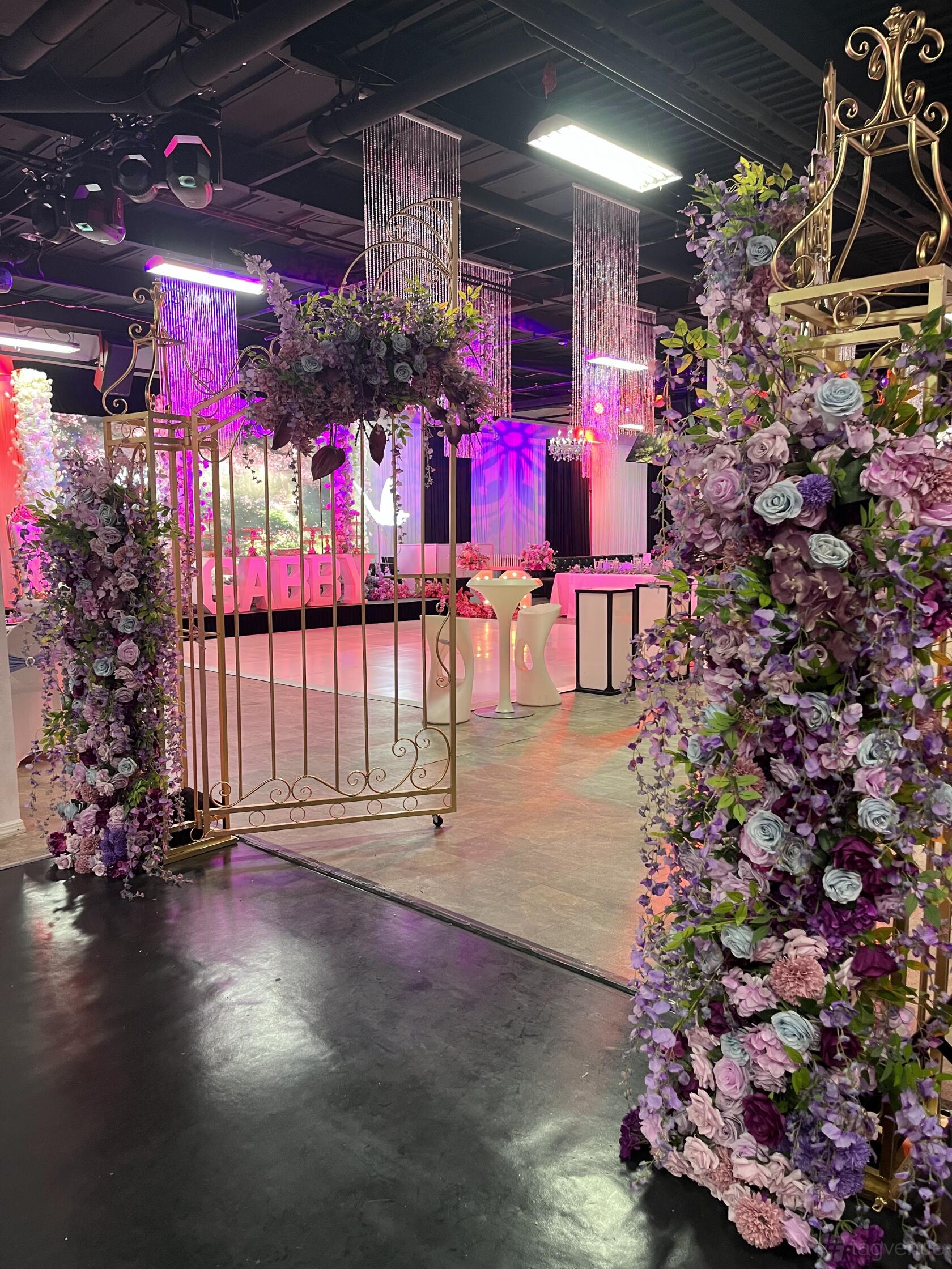 Venu Rental Inclusions Entire Venue - Avenue Event Space - Event Venue Rental - Tagvenue.com