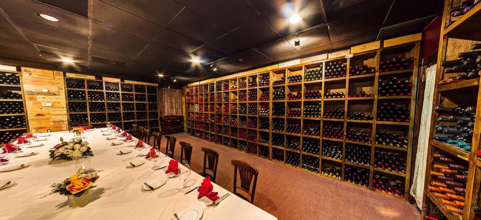 Penthouse Rental Unit With Private Wine Cellar photo
