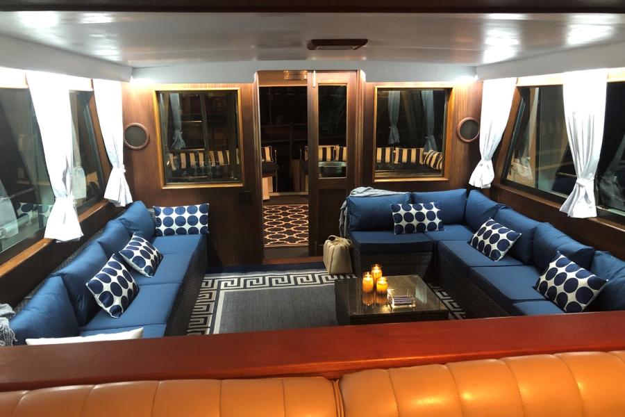 Luxury Private Yacht Luxury Private Yacht