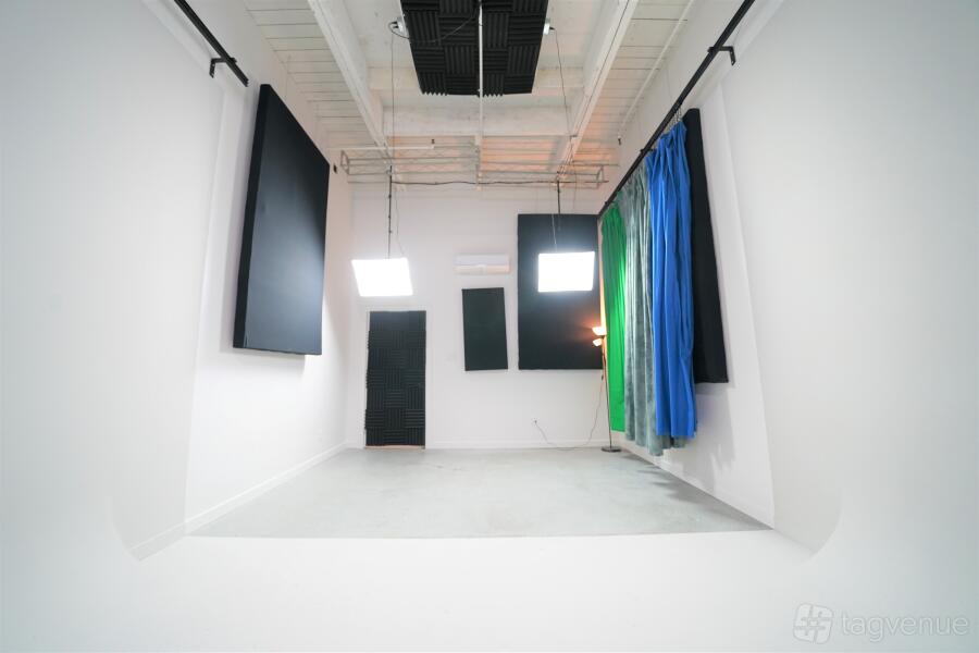 White Cyclorama Studio White Cyclorama Studio