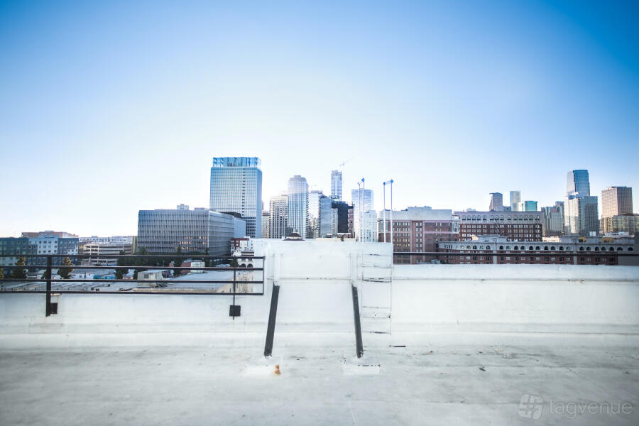 12,000 sqft DTLA Rooftop 12,000 sqft DTLA Rooftop