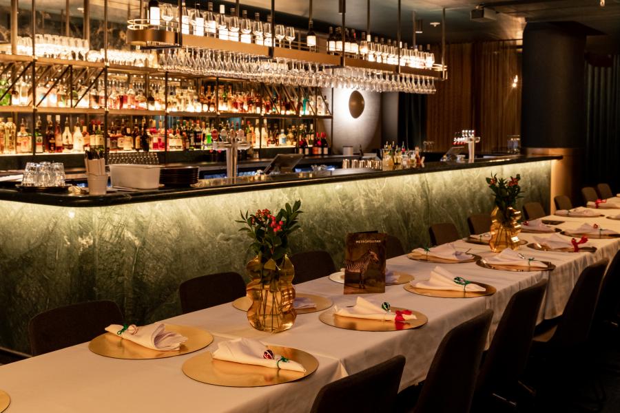 Cocktail Lounge at The Metropolitan