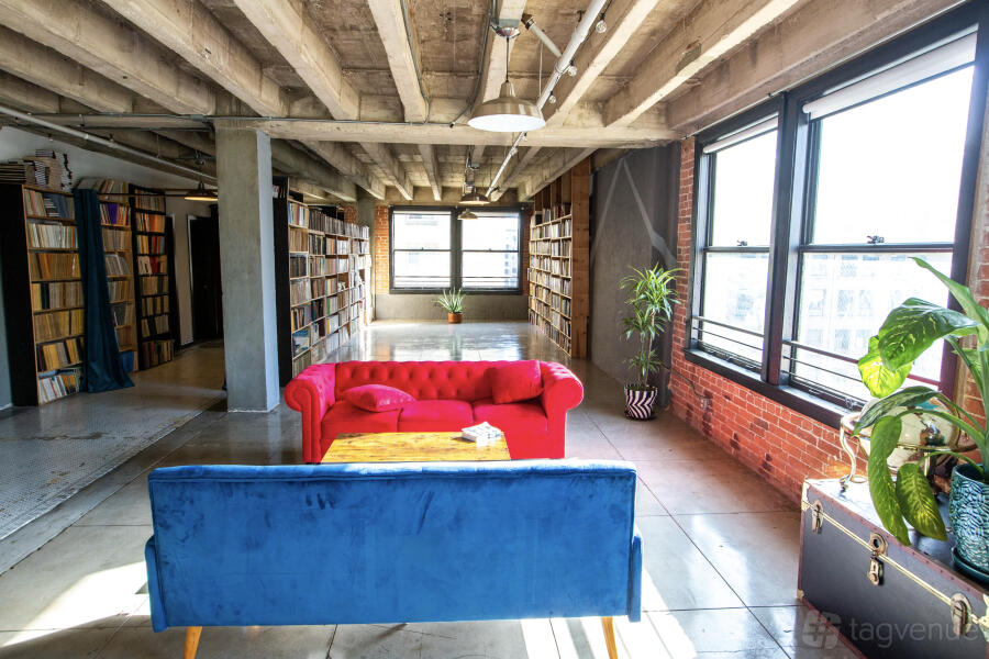DTLA Loft with Skyline View - The Skyline Library Loft - Event Venue ...