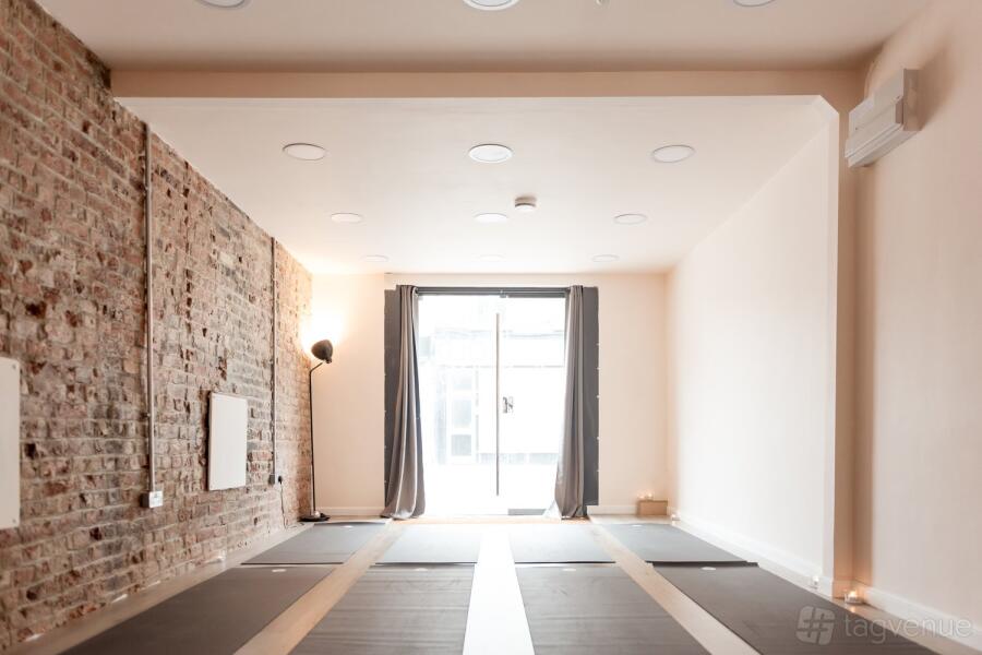 Yoga Studio Yoga Studio