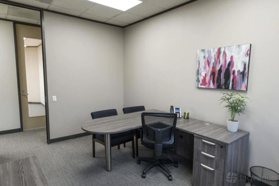 Office Space for Working at Private Office Westchase