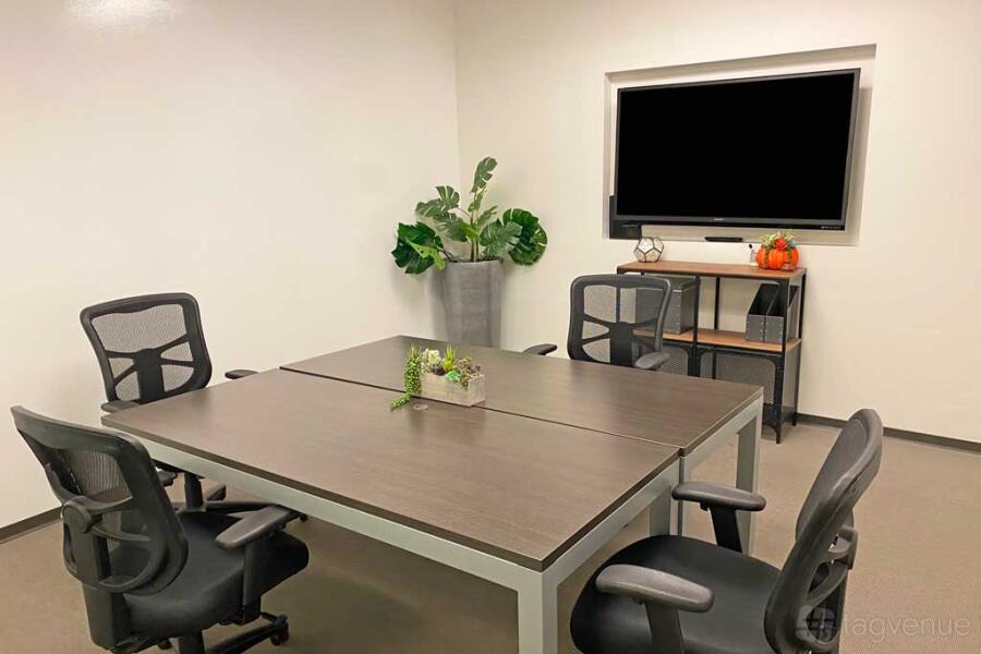 5th Small Conference Room at