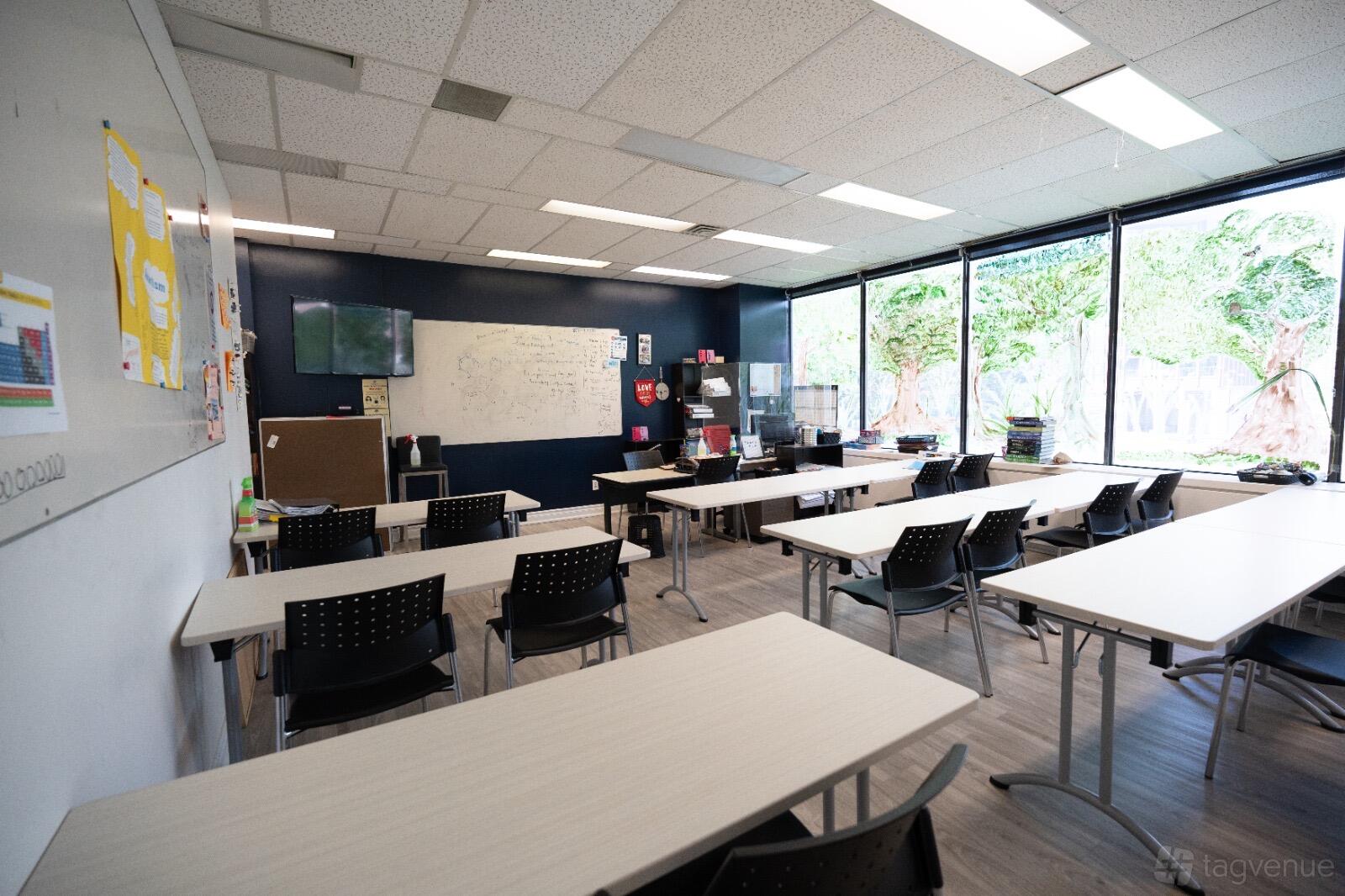 McDonald International Academy