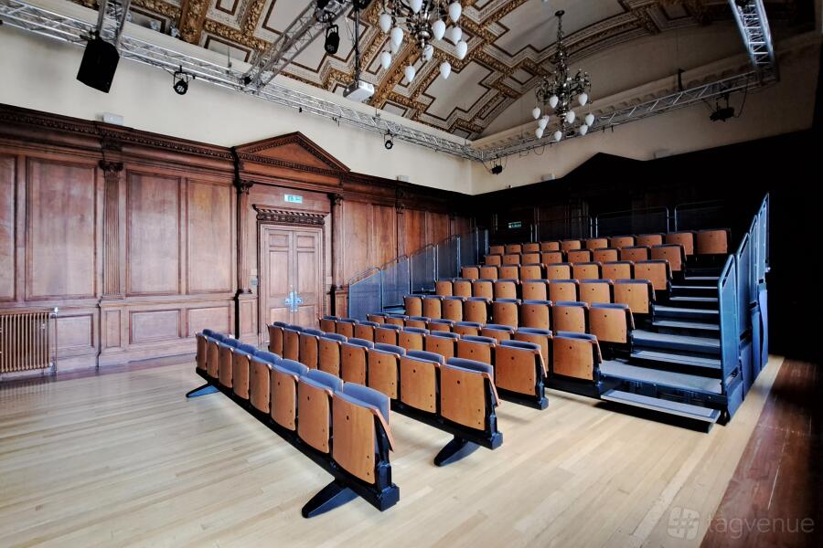 Salle Emilienne Moreau-Evrard Salle Emilienne Moreau-Evrard