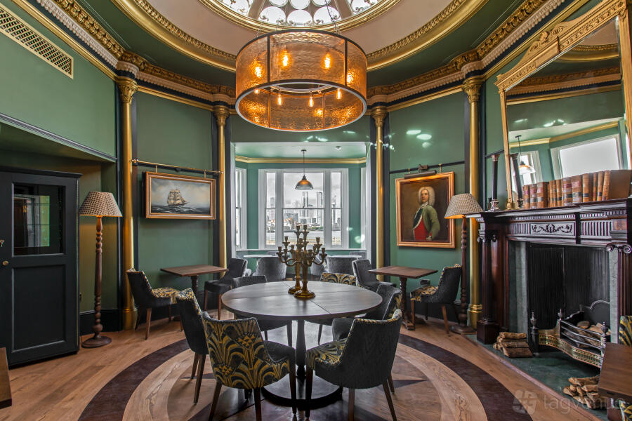 The Octagon Room The Octagon Room