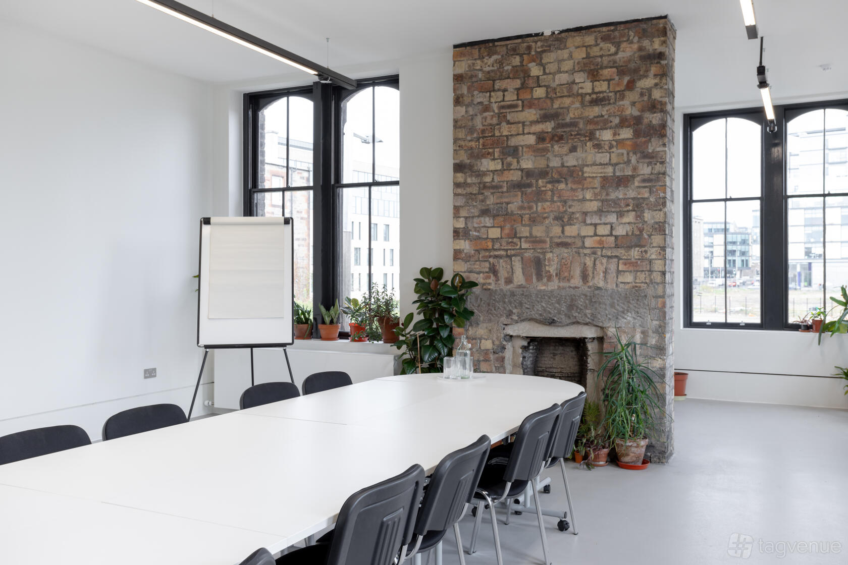 Building R The Room The Boardroom - Edinburgh Printmakers - Event Venue Hire - Tagvenue.com