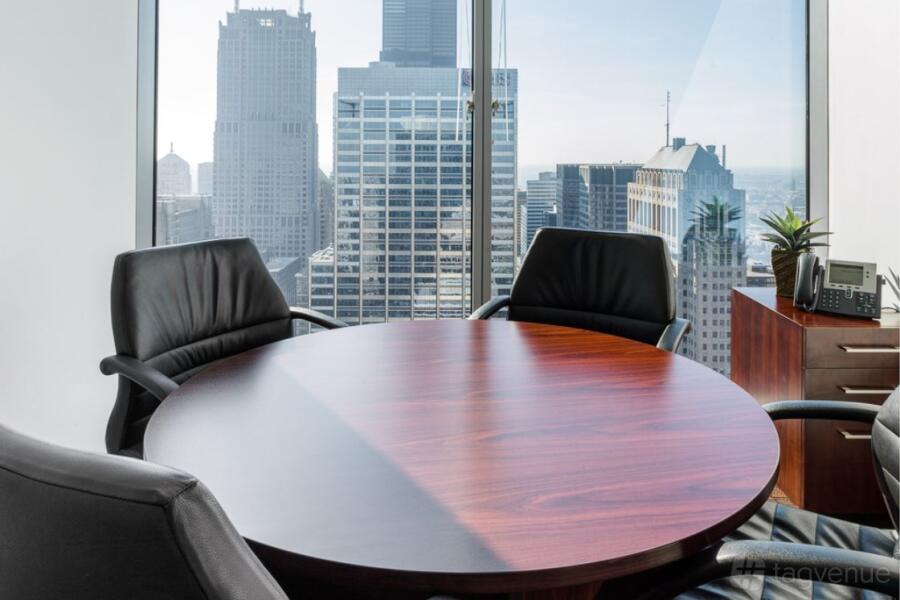 Small Meeting Room Small Meeting Room
