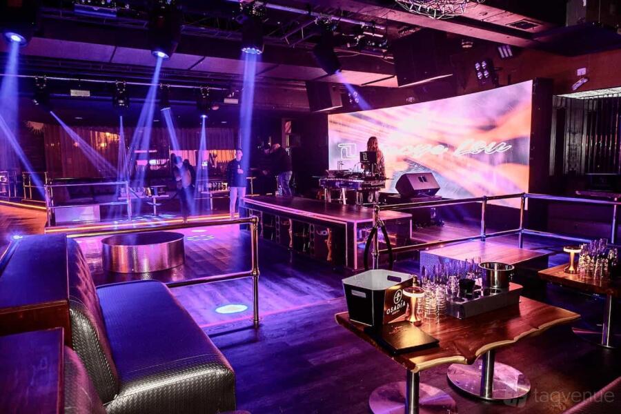 Lit Kitchen & Lounge Lit Kitchen & Lounge
