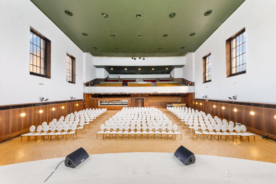 The Auditorium - Greenwich Borough Hall - Event Venue Hire - Tagvenue.com