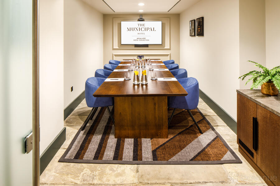 Cavern Meeting Room at