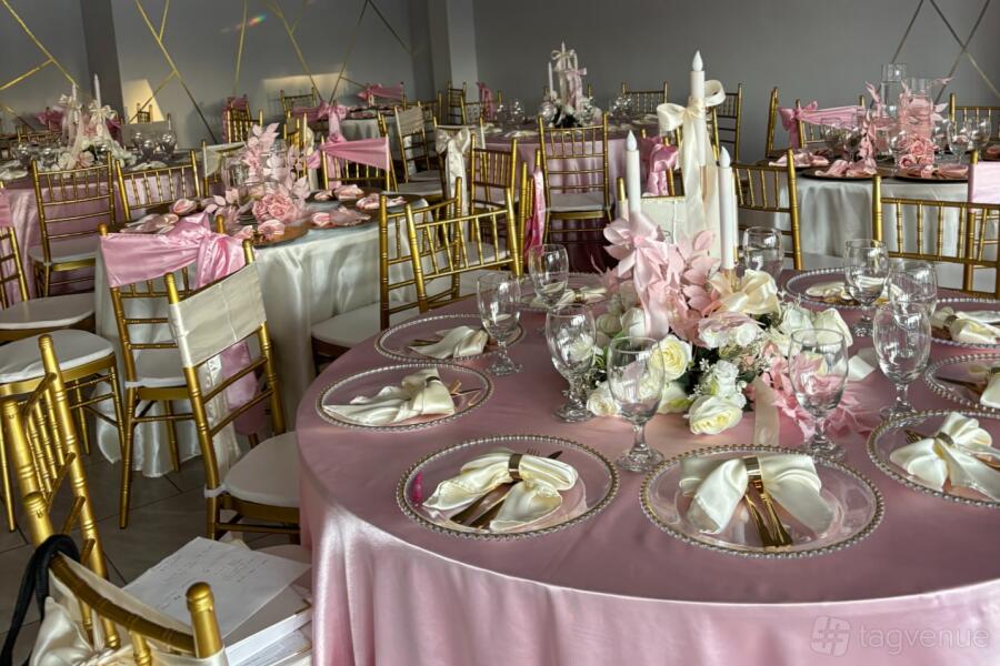 Function Rent Eating Table Function Room - Velvet Event Space - Event Venue Rental - Tagvenue.com