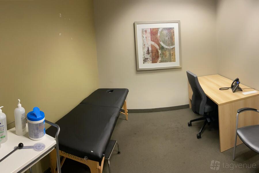 Office Space - Medical Bed Office Space - Medical Bed