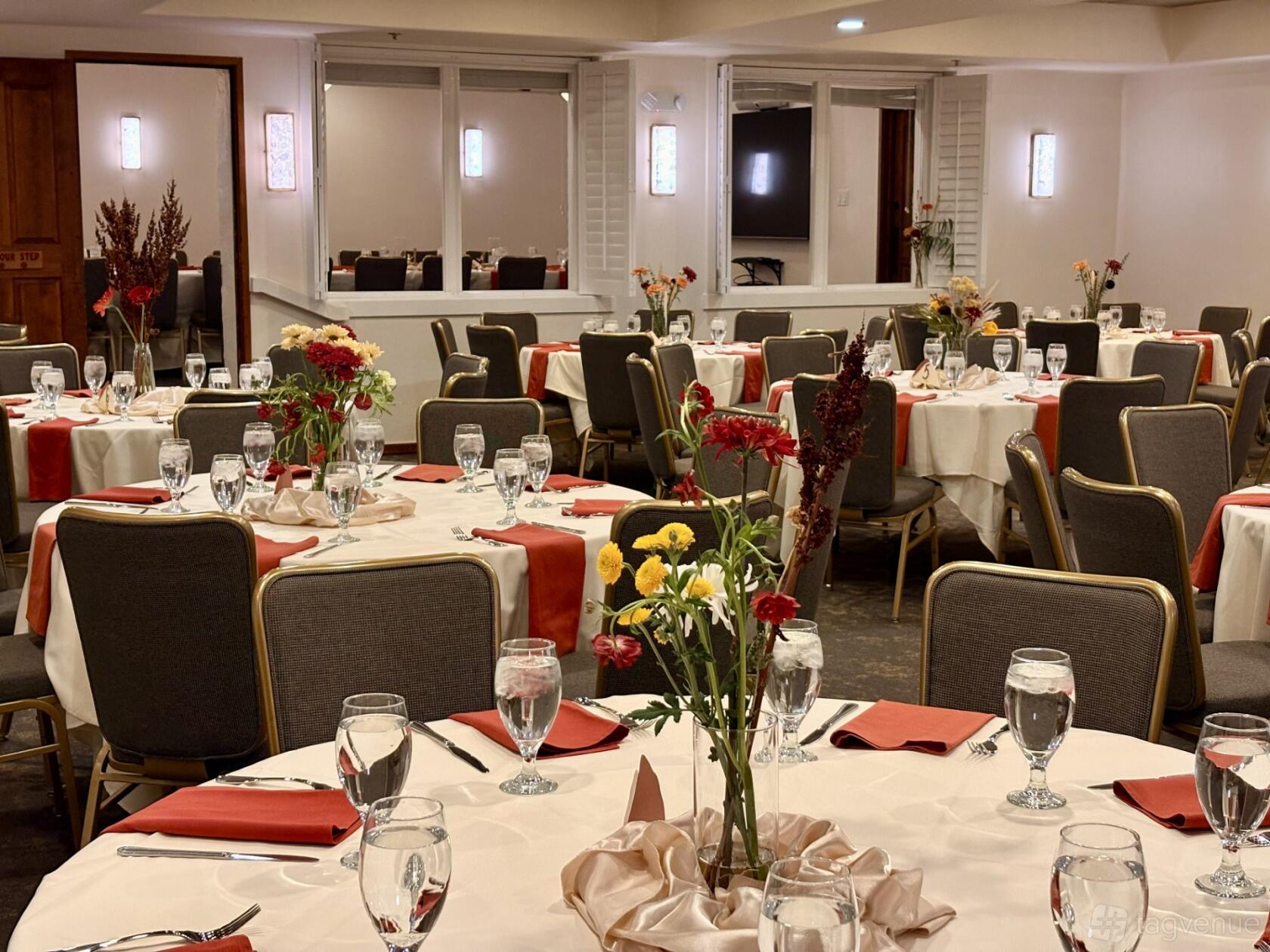 Arapaho Room - Table Mountain Inn - Event Venue Rental - Tagvenue.com