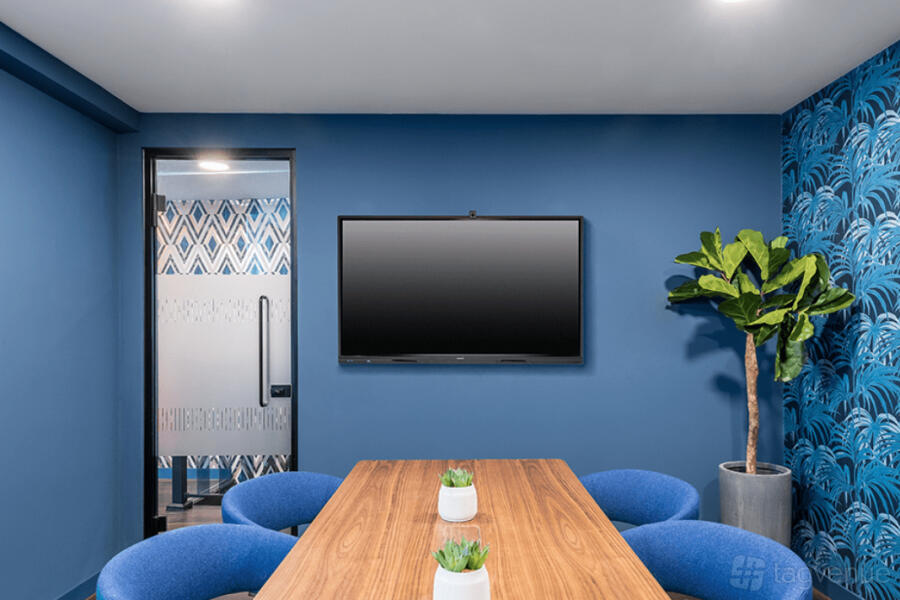 6 Person Meeting Room 6 Person Meeting Room