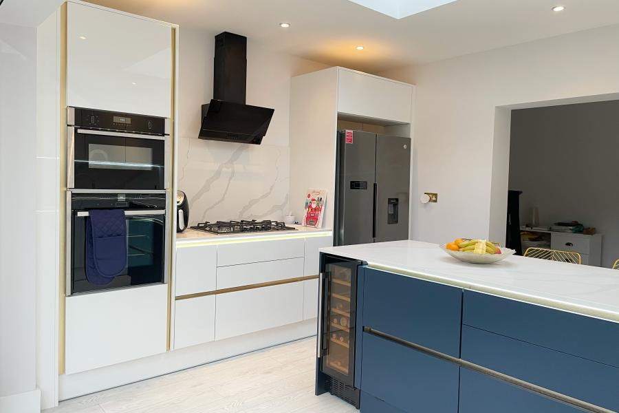 Sleek Contemporary Kitchen - Michael's Kitchen - Event Venue Hire ...