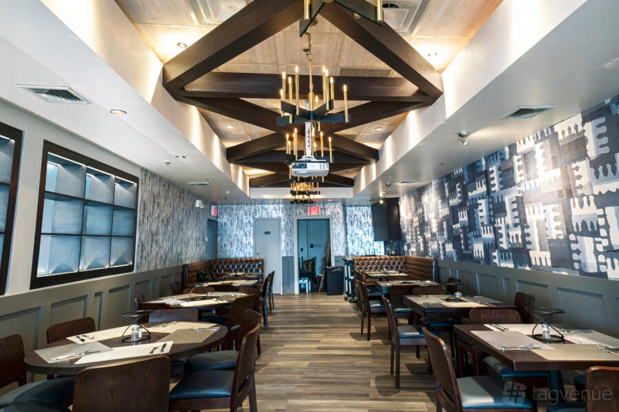 The Dining Room at The Upper Crust - Queens