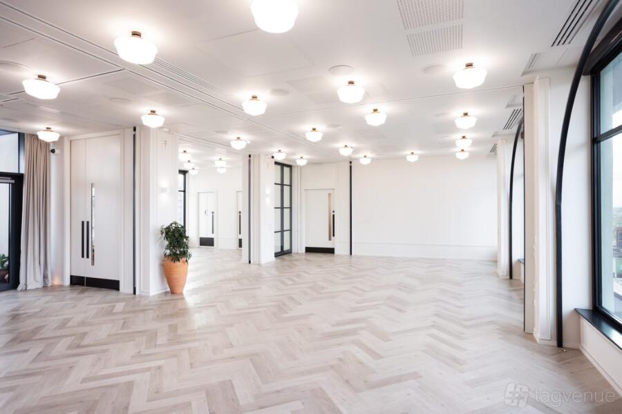 Banquet Hall (All Studios) at