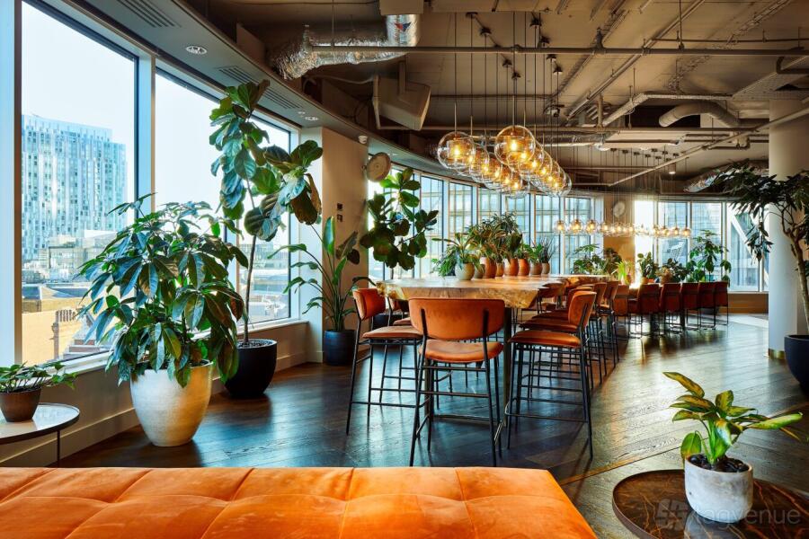 Café Lounge at Uncommon Liverpool Street