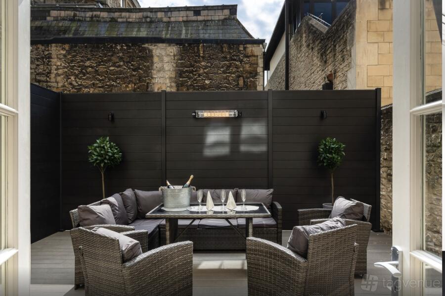 Grove at Rengen House in Bath