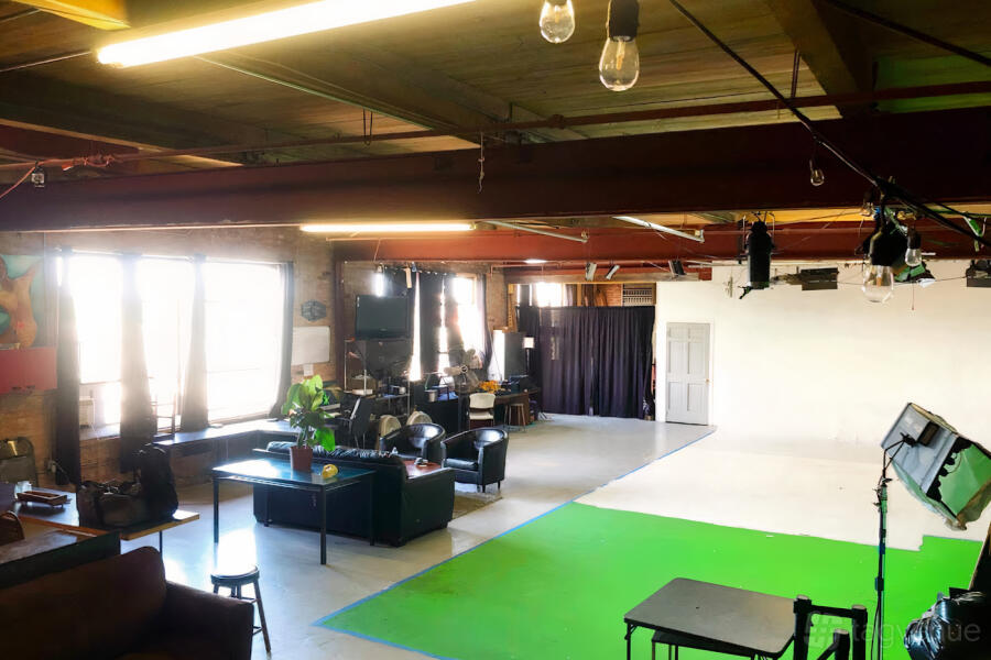 Roc Star Studio Roc Star Studio