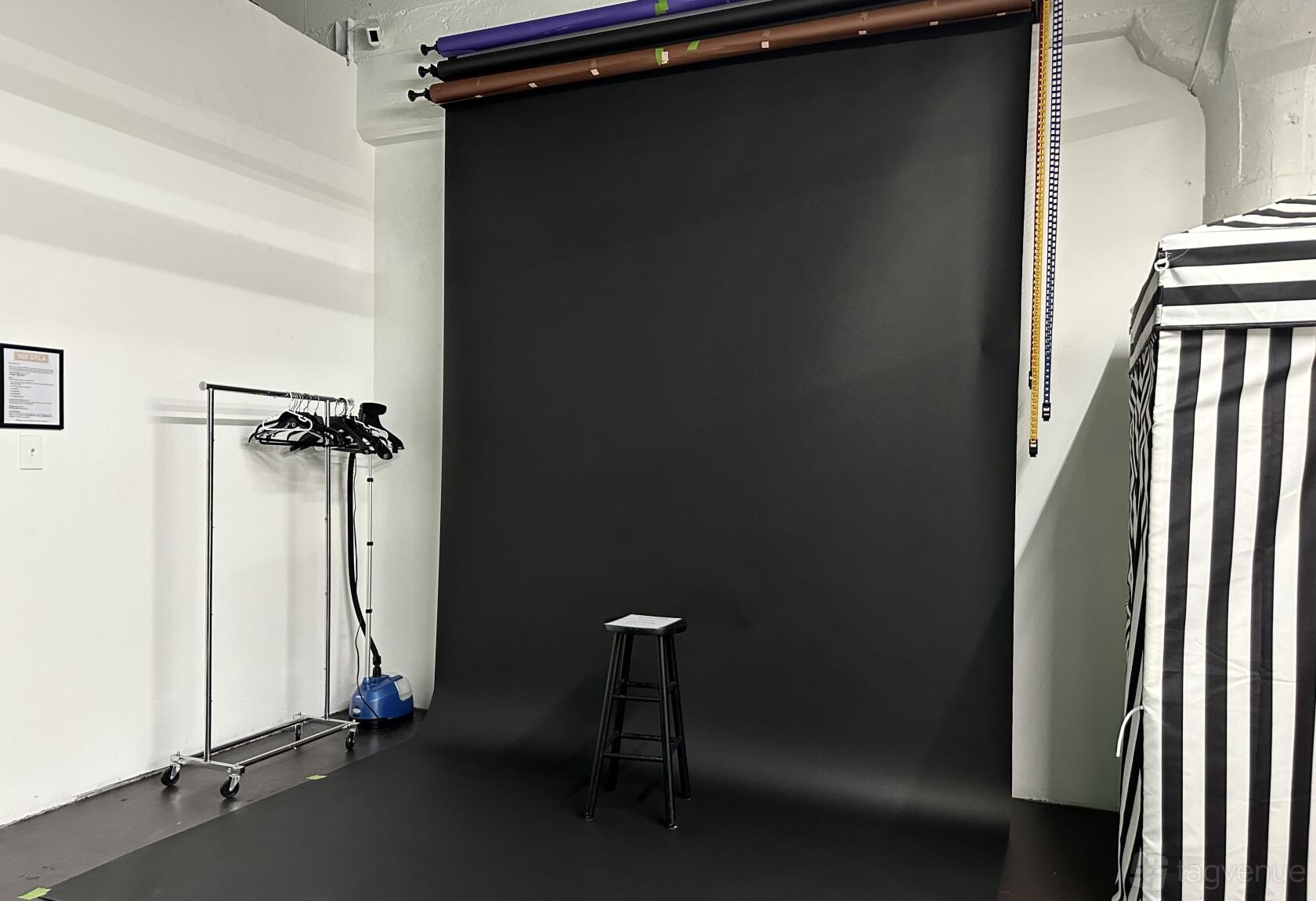 Led Rap Studio Podcast Studio w/ FREE Lights - Alameda Tower - Event Venue Rental ...